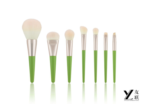 Ny ankomst ｜ Floral rytm - Grönt bladrosa blommor Trähandelspensel Set Awakens Your Fancy Make -Up Look!