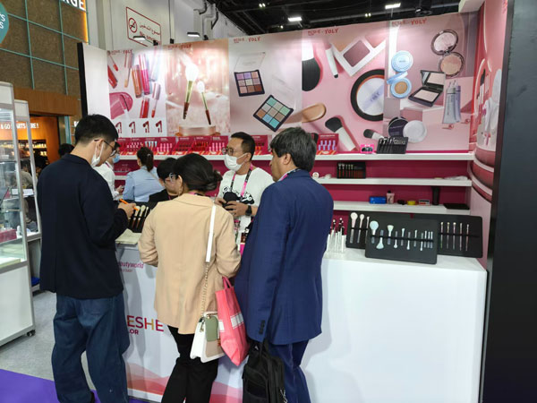 Den 27: e Beautyworld Mellanöstern, Yoly Group väntar på dig i Hall 4-D38!